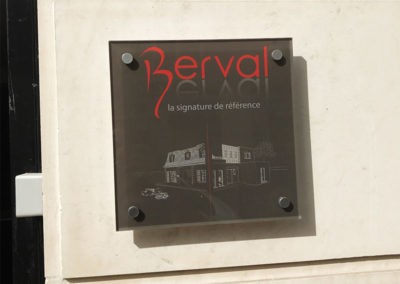 PLAQUE MAISONS BERVAL