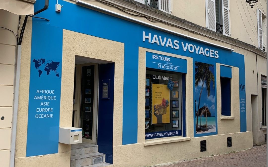 Habillage de façade : Havas Voyages