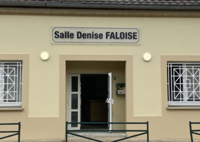 Mairie de Jablines – Plaque salle communale Denis FALOISE